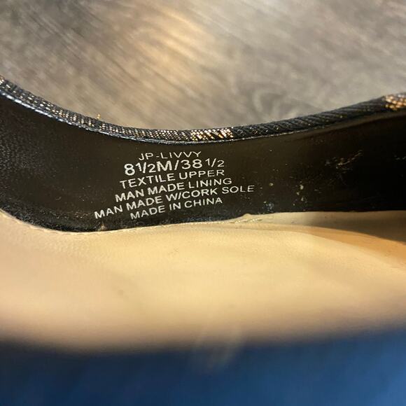 Jessica Simpson Livvy Pointed Toe Pumps Black Gold Foil Floral Print Size 8.5 - Picture 6 of 12